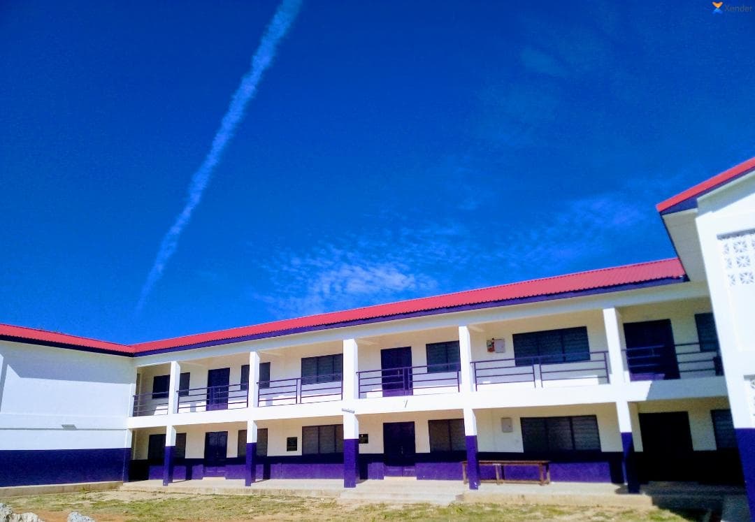 St Thomas Senior High/Tech School photo 4